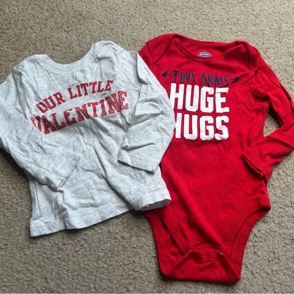 Old Navy Baby Boy Valentine’s Day Set 12-18months